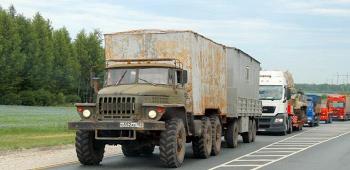 2 рубля 4 копейки: проезд грузовиков по российским дорогам подорожал