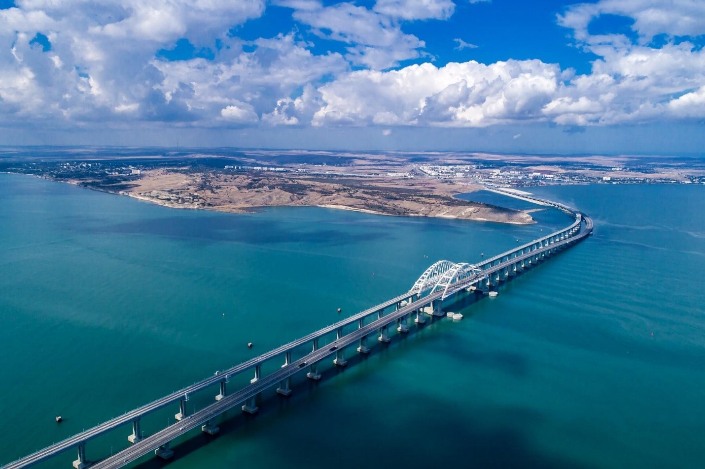 Крымскому мосту – три года