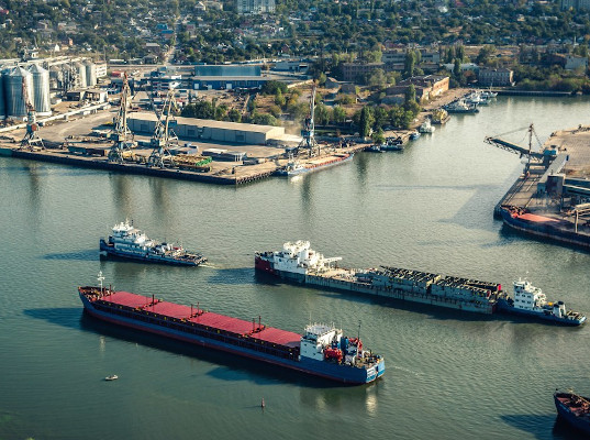 Азовский морской порт свяжет Россию и Вьетнам