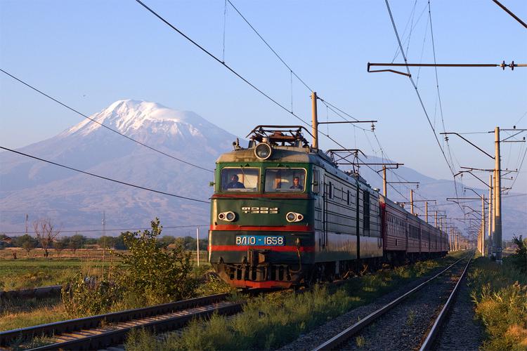 Перезапуск железной дороги между Арменией и Азербайджаном