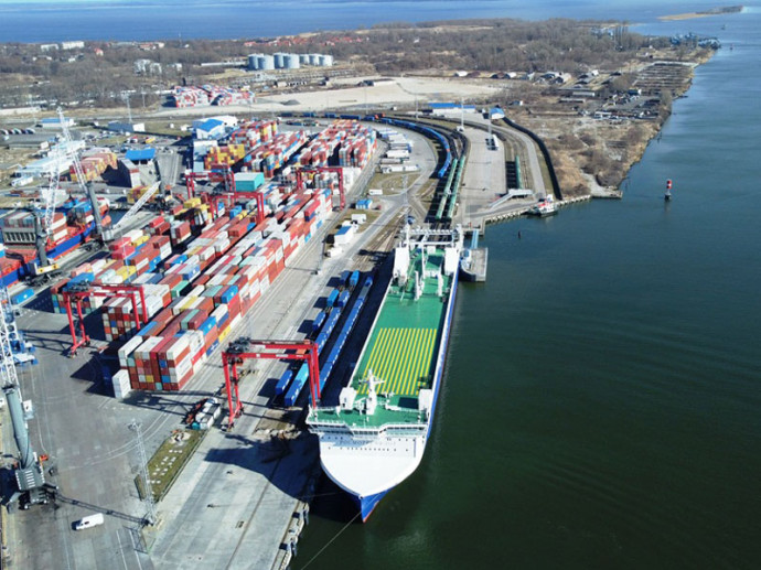 Морские перевозки грузов в Калининград будут субсидироваться