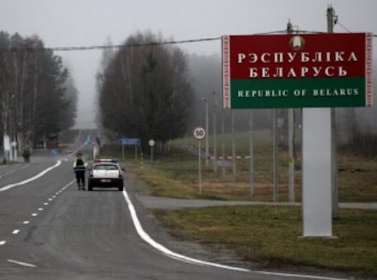 Белоруссия переходит на логистические маршруты через Россию