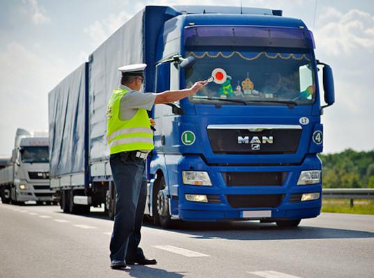 На границе Союзного государства ввели ограничения для грузовых автомобилей