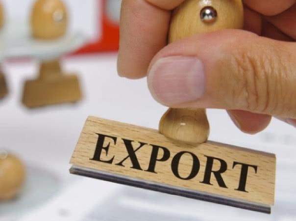 Китайский экспорт в Россию снижается второй месяц подряд